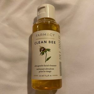 Farmacy Clean Bee